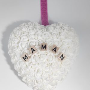 Cœur blanc "Maman" avec son ruban fuchsia